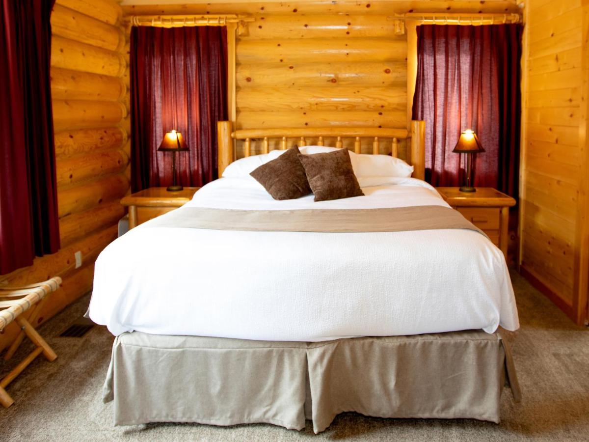 Beartooth Hideaway Inn & Cabins Red Lodge Exterior photo